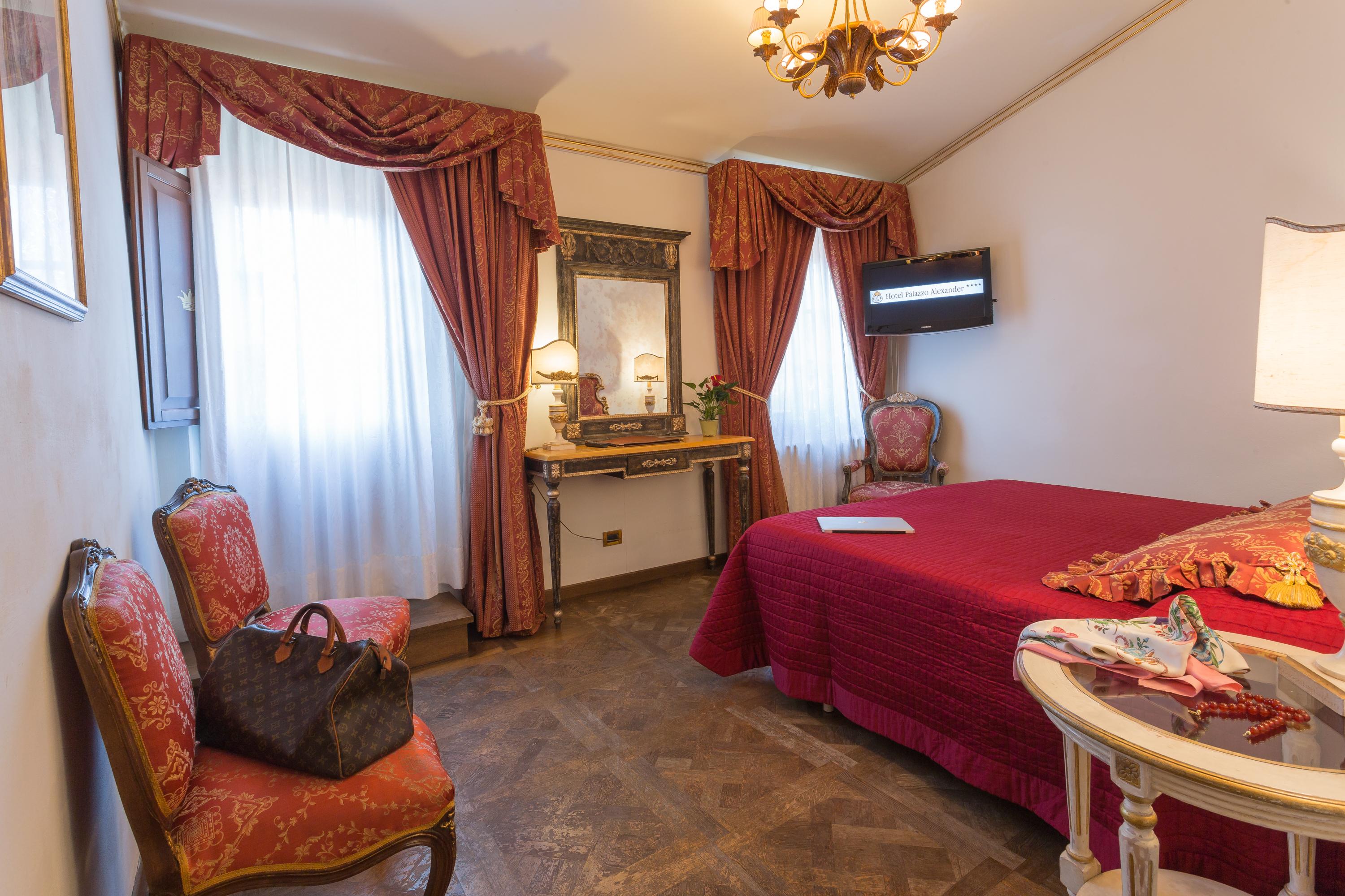Hotel Palazzo Alexander Lucca Exterior photo